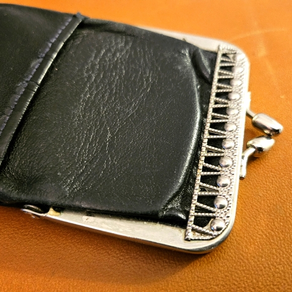 Vintage Black & Silver Miniture Leather Coin Purse | Size Mini - Picture 2 of 5